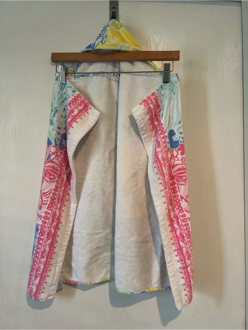 Pottery Barn Kids Lilly Pulitzer Cheek to Cheek Hooded Beach Wrap Towel 23x34